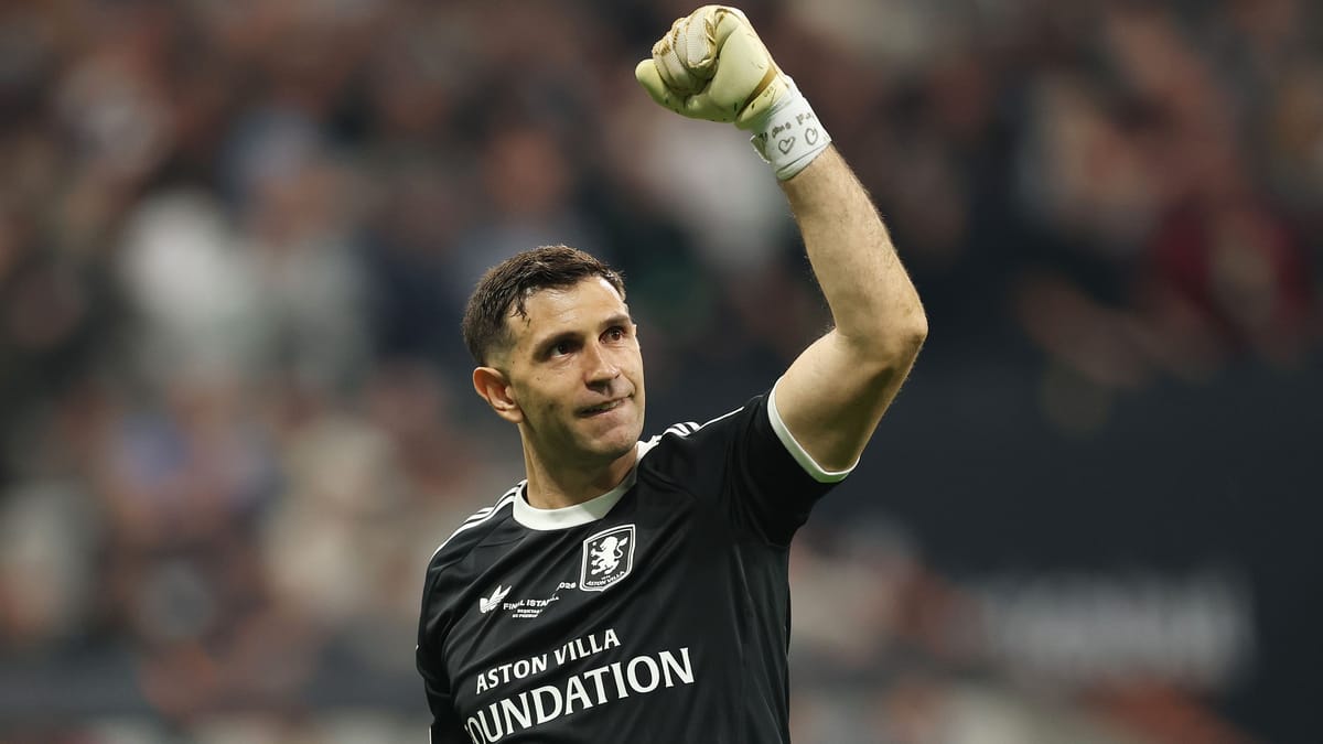 Emi Martinez Reveals Last-Minute Injury Scare Before Europa League Final Triumph