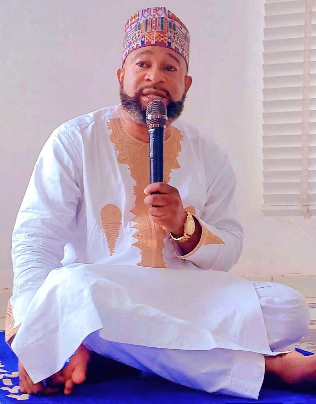 Muslim Father Breaks Tradition, Welcomes All Faiths for Daughter's Hand
