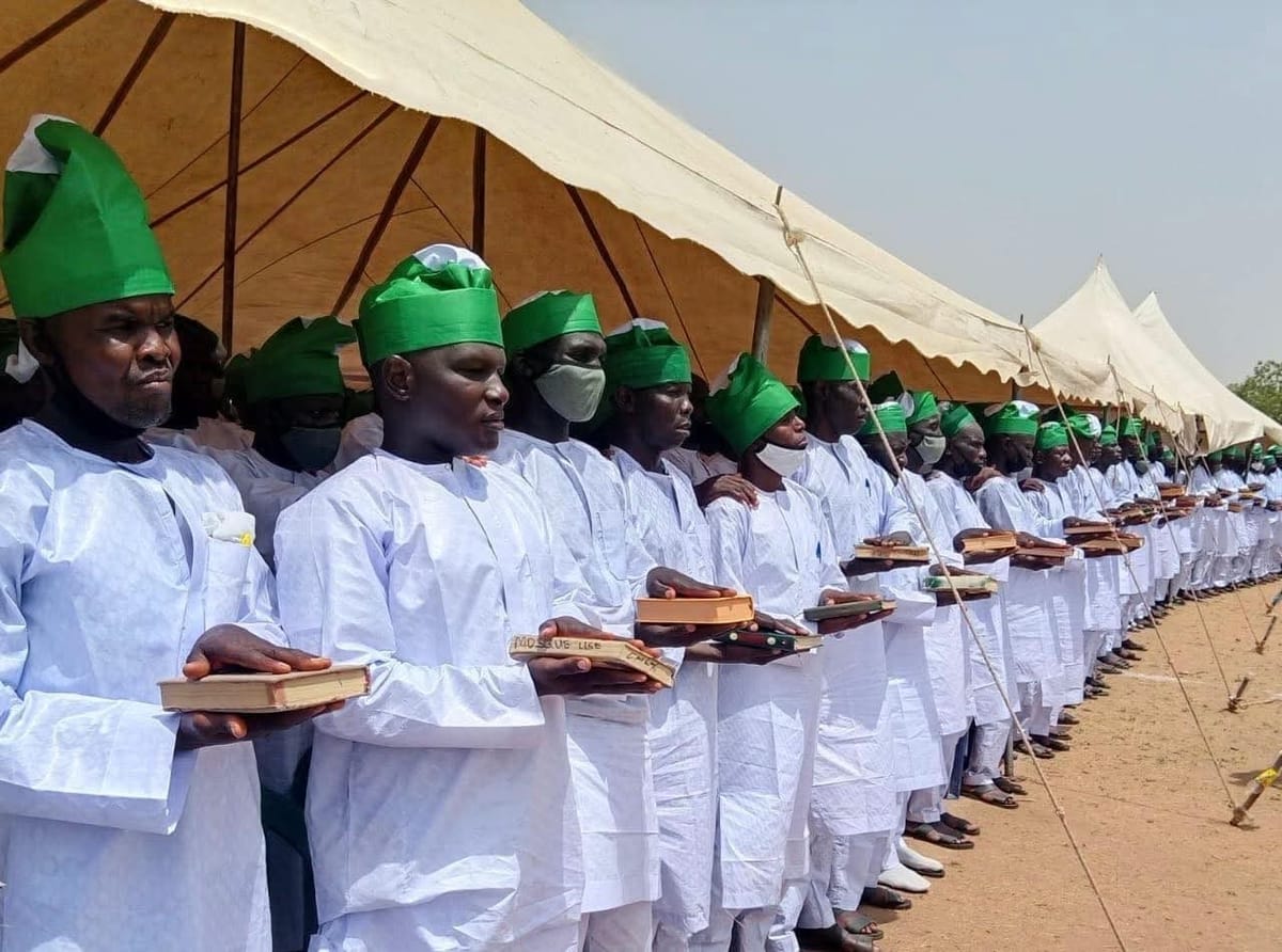 More repentant terrorists swear oath with Quran to avoid return to insurgency, says Borno