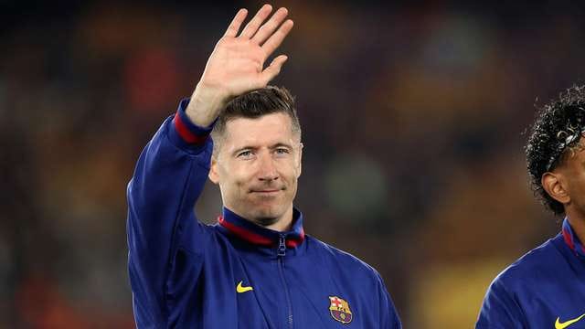 Robert Lewandowski in his Barcelona kit.