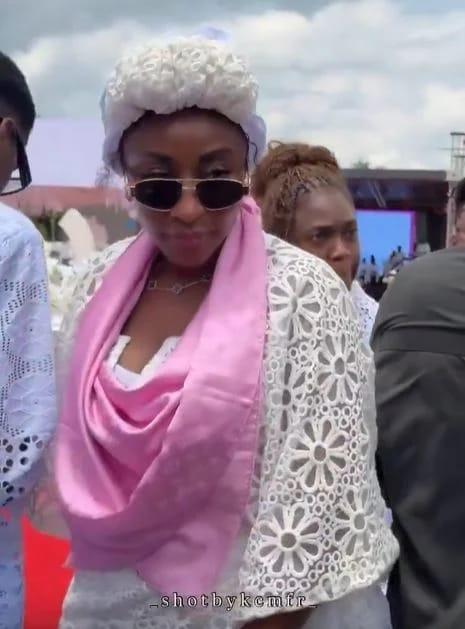 Actress Ini Edo, who also paid tribute to Olu Jacobs, seen here at Alexx Ekubo's funeral.