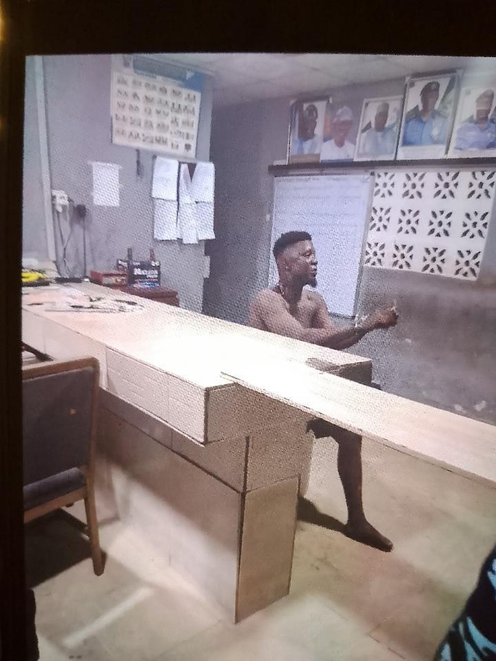 Evidence of the multiple collisions caused by a man who drove off with a car he pretended to buy in Lagos.