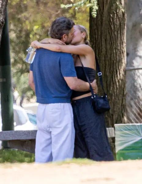Hollywood Actor Joshua Jackson and model Olivia Burgess confirm dating rumors with PDA