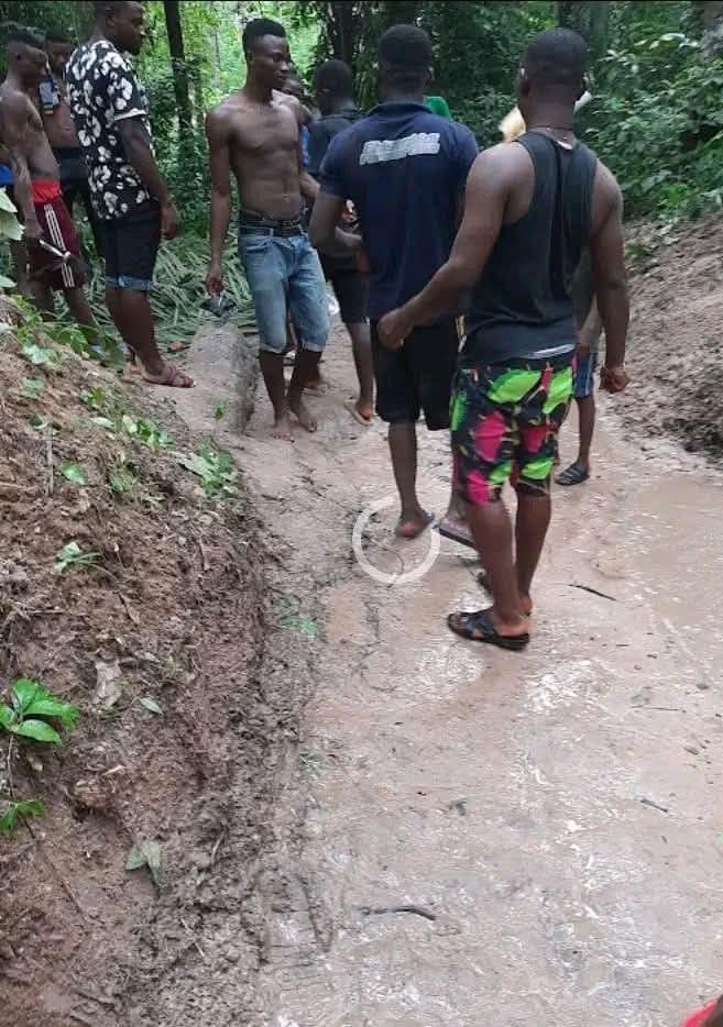 A muddy access path leading to the primary water collection point in Urukpa Ezimo Community, Enugu State.