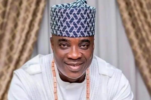 KWAM 1 Publicly Endorses Daughter Damilola's Lagos Assembly Bid