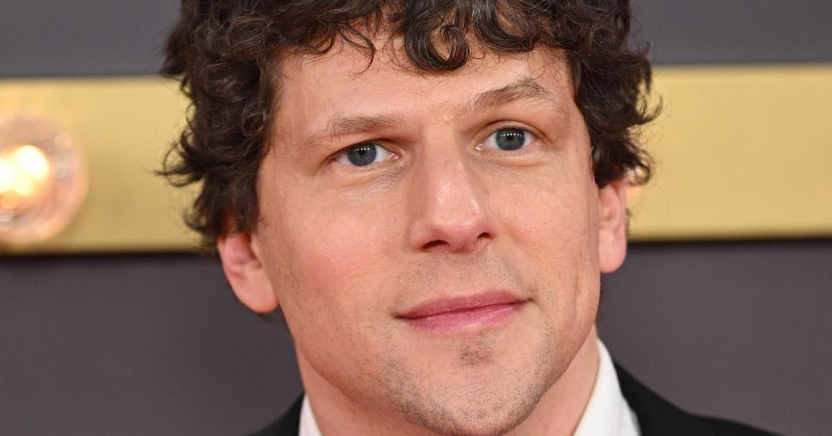 Jesse Eisenberg discusses his new film, 'The Debut'.