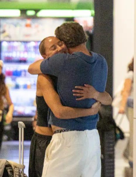 Hollywood Actor Joshua Jackson and model Olivia Burgess confirm dating rumors with PDA