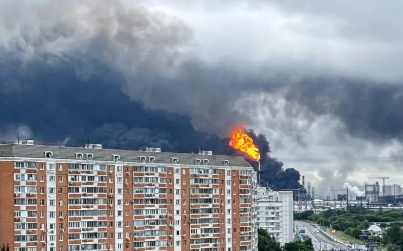 Massive Drone Assault Hits Moscow as Ukraine Intensifies Attacks