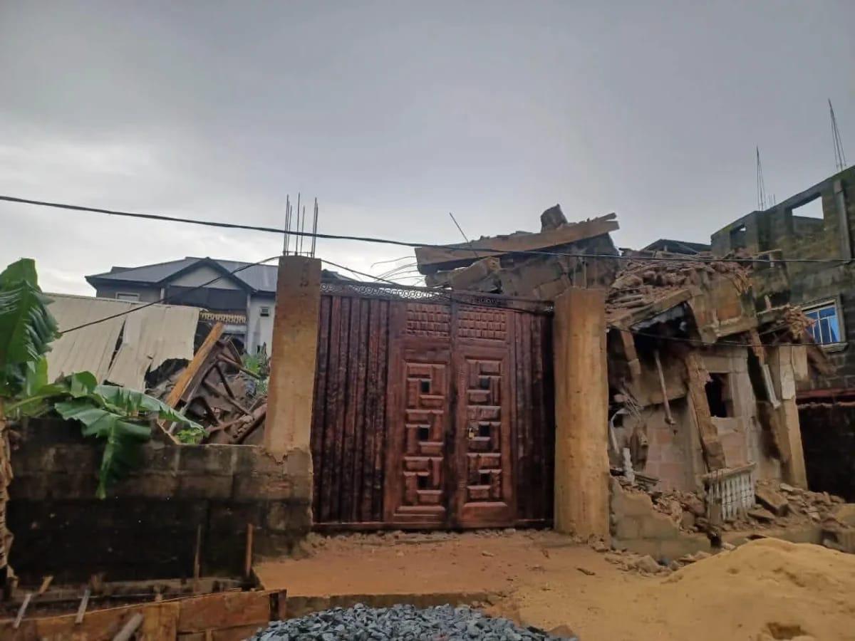 The aftermath of the building collapse in Okpoko, Ogbaru LGA, Anambra, where a mother and daughter lost their lives. Photo: Ikenna Obianeri