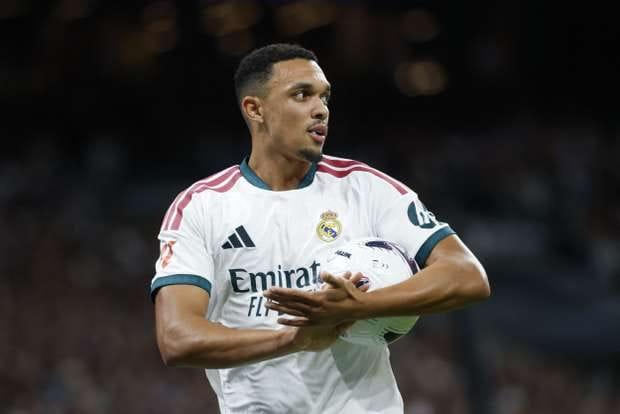 Trent Alexander-Arnold during a Real Madrid match.