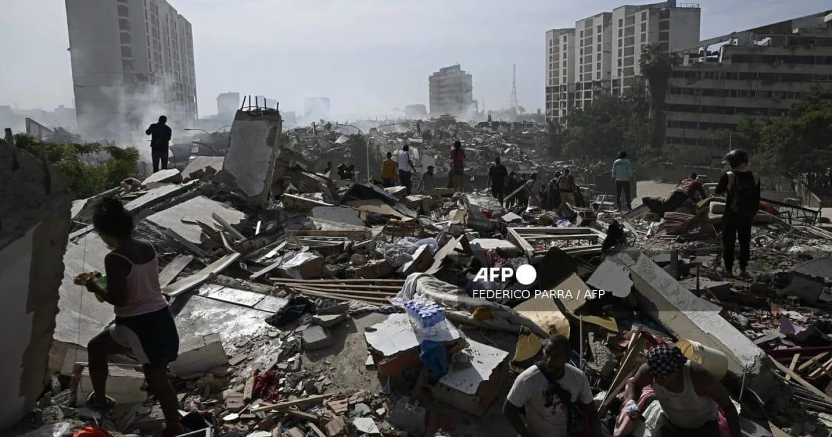 Ex-MLB Star Alfonzo Frantically Searches for Family Amid Venezuela Quake Rubble