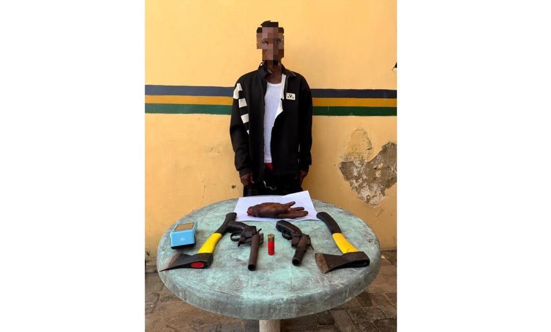 Lagos Police Intercept Man Carrying Human Hand, Firearms, Robbery Tools