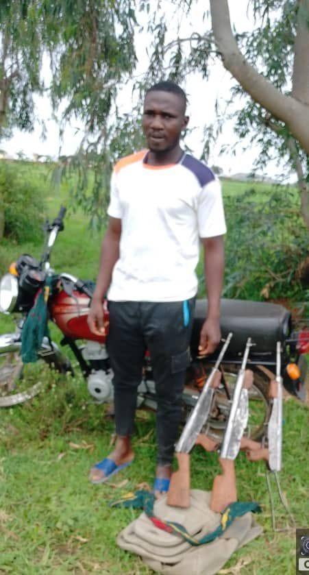 Plateau: Troops Intercept Suspected Gunrunner, Recover Three Fabricated Rifles