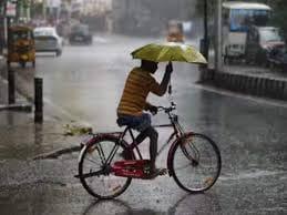 Delhi NCR Braces for Rain, Thunderstorms Amid Sweltering Heat
