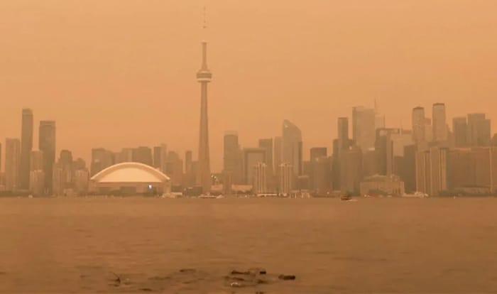 Toronto Chokes as Canadian Wildfires Bring Worst Air Quality Globally