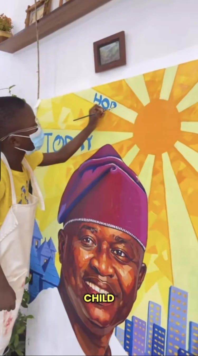 Kendis's portrait of Senator Yayi, which went viral on social media