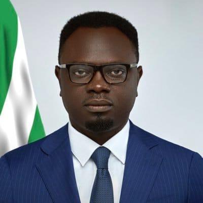 Olawande Sets Record Straight: Adire Not Replacing NYSC Khaki