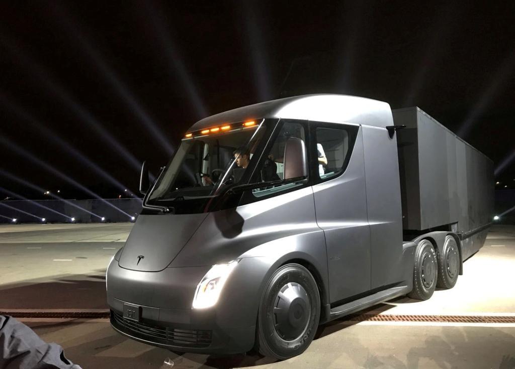 First Deadly Collision for Tesla Electric Semi Claims Nevada Couple