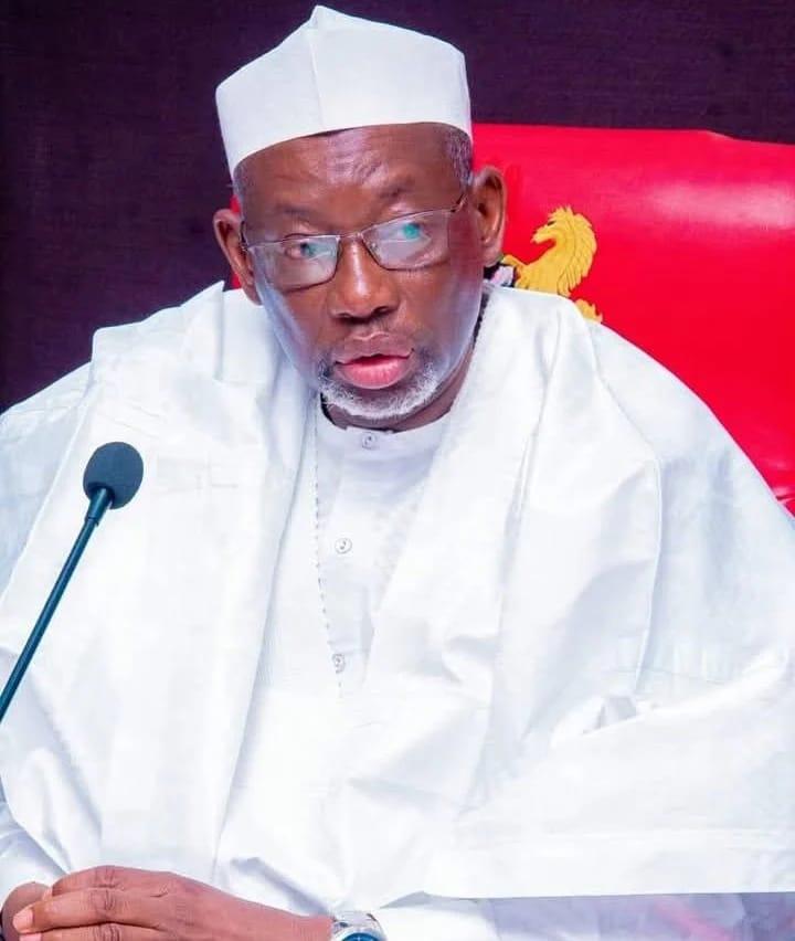 Governor Umar Namadi addresses the newly sworn-in aides, urging them to work together for the state's development.
