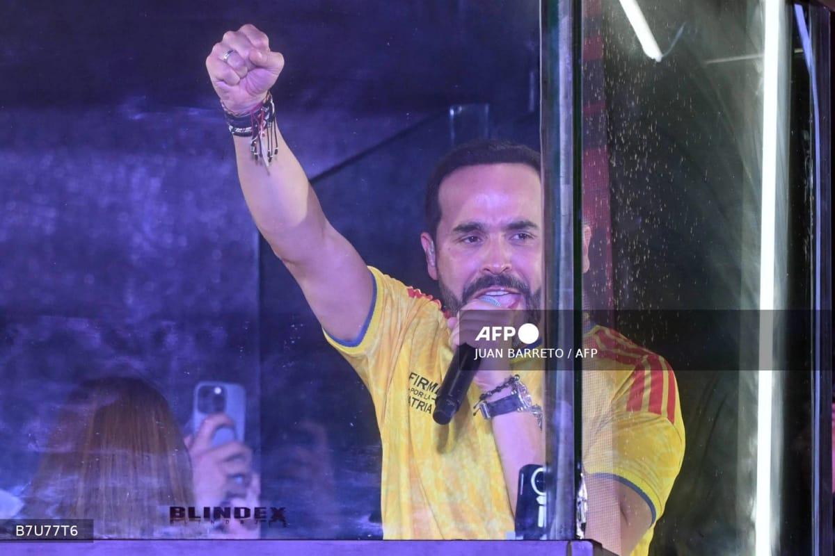 Colombia's President-elect Abelardo de la Espriella speaks to his jubilant supporters from behind bullet-proof glass in Barranquilla after the presidential runoff election results.