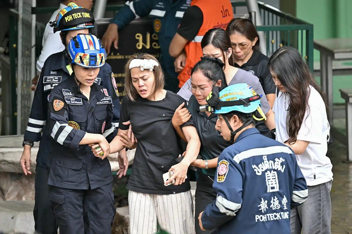 Video shows moment 14-year-old Thai student opened fire at school, k!lling multiple people after k!lling his grandparents