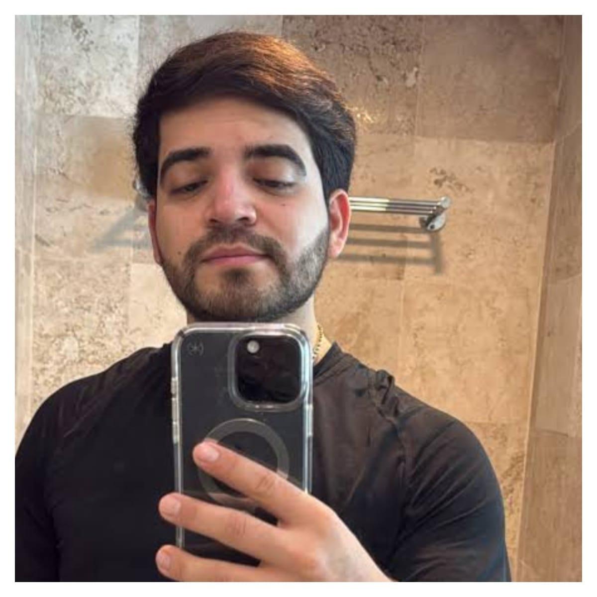 Mexican Influencer Gunned Down During Livestream in Sinaloa