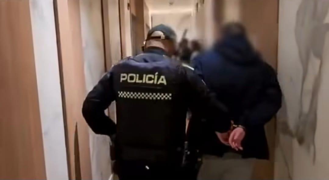 Man accused of s�xually abusing boy on balcony was ?saving son from choking?