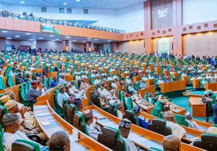 Lawmakers Launch Probe into NNPCL, Oil Firms' ₦432bn Debt to NMDPRA — full story