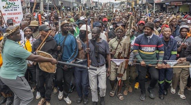 Nigeria Demands Compensation for Citizens Fleeing South Africa