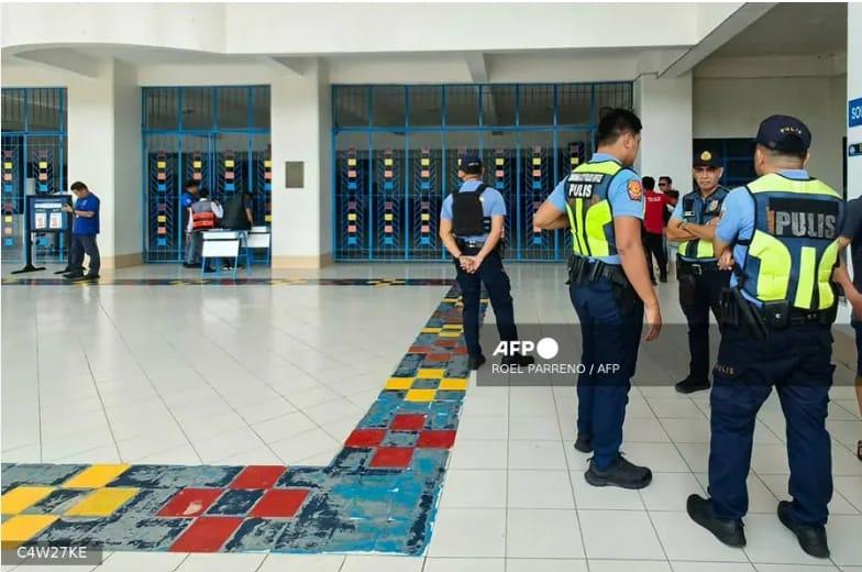 High School Tragedy: Student Kills Classmate, Self in Livestreamed Philippine Attack