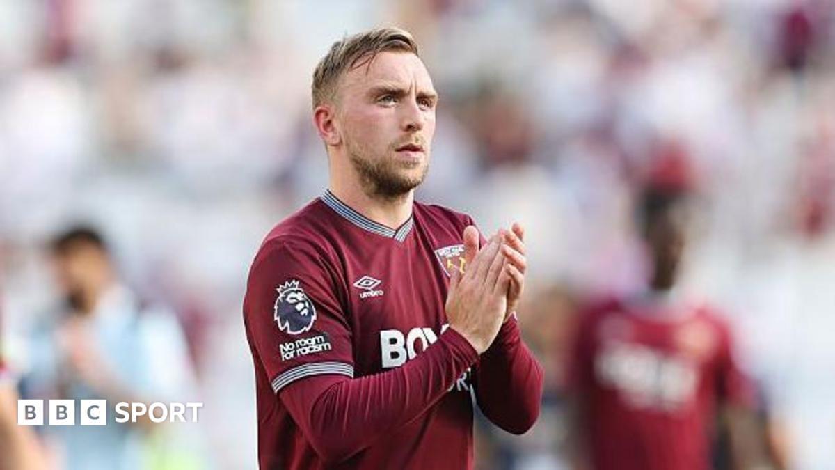 West Ham United forward Jarrod Bowen applauding fans after the club's Premier League relegation.