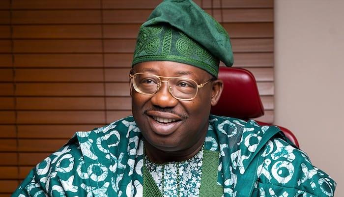 Nigeria's Bloated Public Sector: Dele Oye Blows Whistle on 900 MDAs