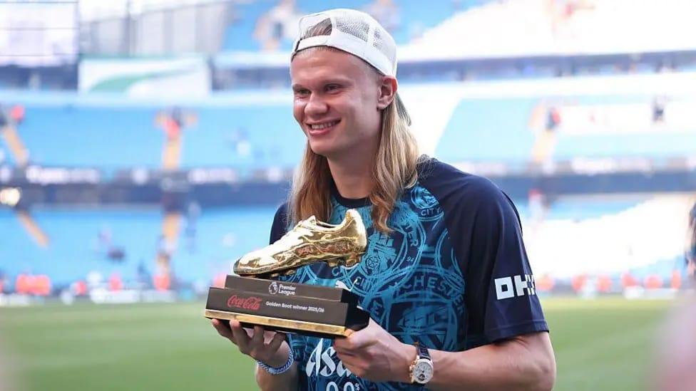 Premier League Golden Boot: Haaland Leads Pack, Challengers Emerge