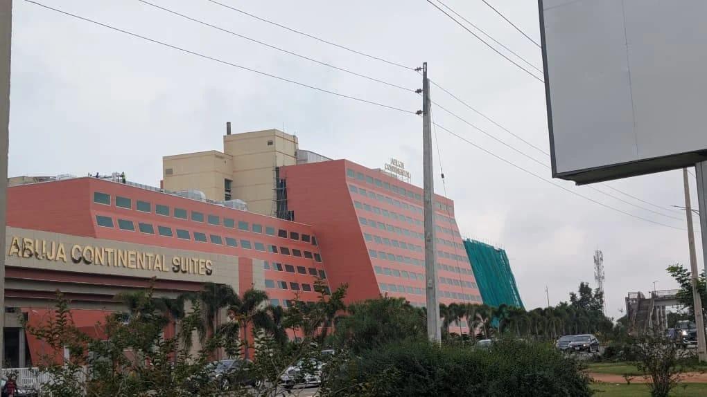 Abuja Hotel Staff Rebuff TUC, NLC Bid to Unionize Amid Picket