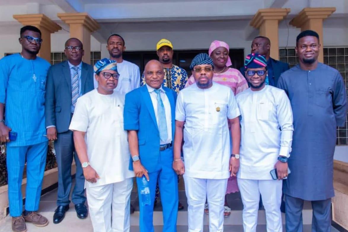 The Osun State Election Violence Relief Committee members in session. (Credit: Osun State Government/X)