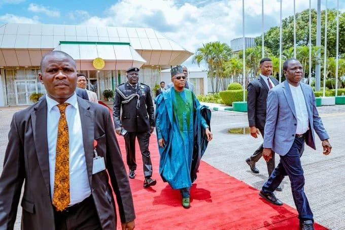 Nigeria's Vice President, Kashim Shettima, boarding a flight on Saturday for the AU summit in Luanda, Angola. Photo: State House