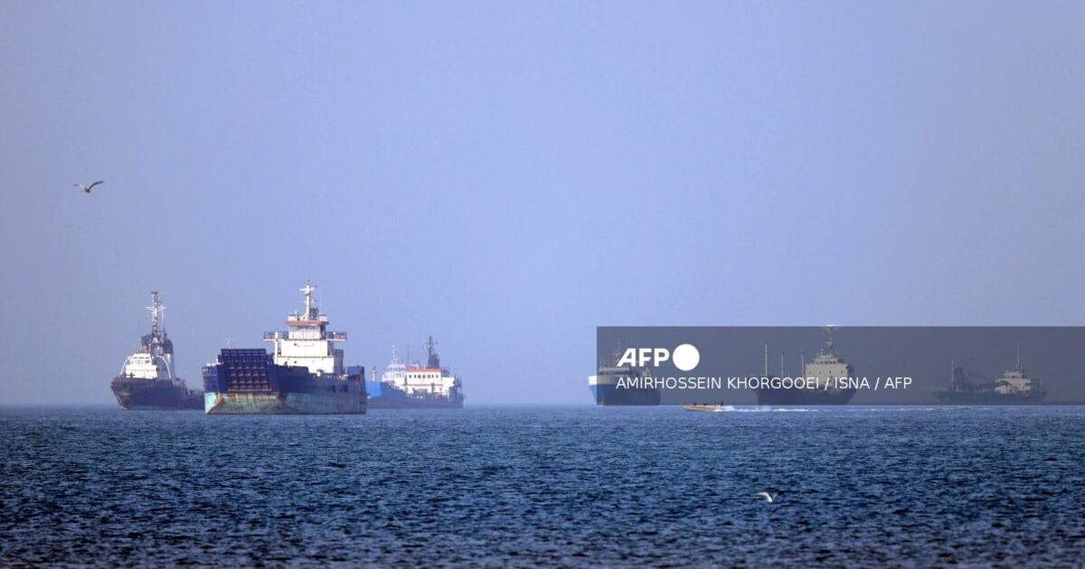 Strategic Hormuz Strait: Three Tankers Reportedly Hit by Projectiles